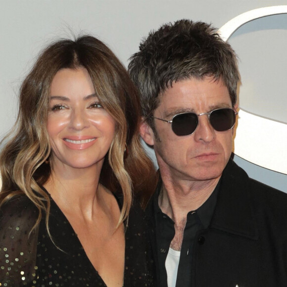 Noel Gallagher et sa femme Sara MacDonald à la première de "A Star Is Born" au cinéma Vue West End à Leicester Square. Londres, le 27 septembre 2018. 