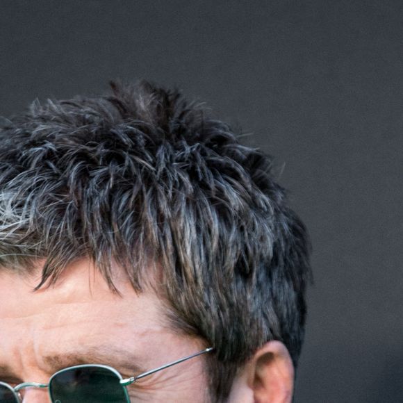 Info du 14 janvier 2023 - Noel Gallagher divorce de Sara MacDonald après 22 ans de mariage - Noel Gallagher et sa femme Sara MacDonald - Les célébrités arrivent à la cérémonie des Trophées Fifa 2018 au Royal Festival Hall à Londres, Royaume Uni, le 25 septembre 2018. © Cyril Moreau/Bestimage 