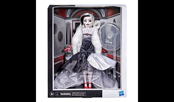 Les méchantes sont clairement les mieux habillées avec cette poupée Disney Vilains Style Series Cruella d'Enfer