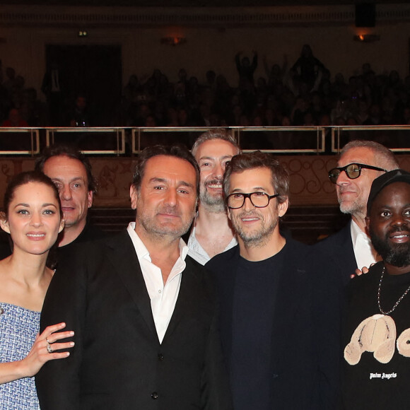 Exclusif - Marion Cotillard, Gilles Lellouche, Vincent Desagnat, Guillaume Canet, Vincent Cassel et Issa Doumbia - Première du film Astérix et Obélix "L'Empire du Milieu" au cinéma Le Grand Rex à Paris le 15 janvier 2023. © Bertrand Rindoff / Bestimage 