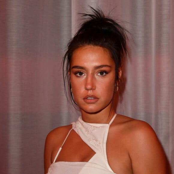 Adèle Exarchopoulos - Photocall en front row du défilé "Le Raphia" de la maison Jacquemus au Bourget le 12 décembre 2022. © Veeren / Clovis / Bestimage