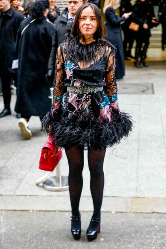 Agathe Auproux - Arrivées au défilé de mode Haute-Couture Elie Saab au Carreau du Temple lors de la Fashion Week Printemps-été 2023 de Paris, France, le 25 janvier 2023. © Christophe Clovis/Bestimage 