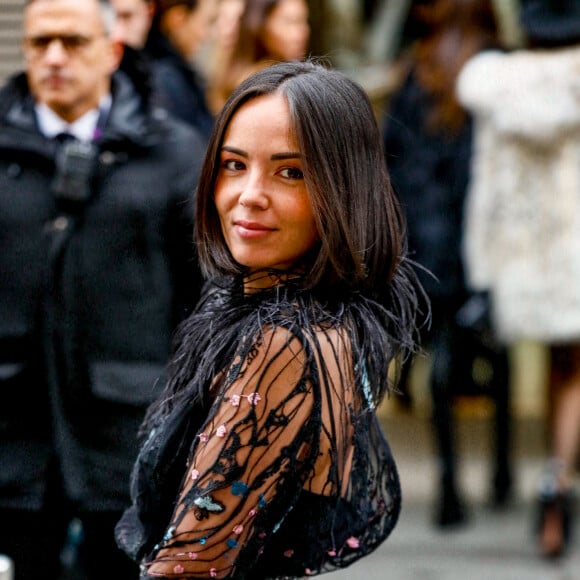 Agathe Auproux - Arrivées au défilé de mode Haute-Couture Elie Saab au Carreau du Temple lors de la Fashion Week Printemps-été 2023 de Paris, France, le 25 janvier 2023. © Christophe Clovis/Bestimage 