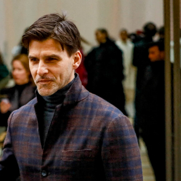 Olivia Palermo et son mari Johannes Huebl - Arrivées au défilé de mode Haute-Couture Elie Saab au Carreau du Temple lors de la Fashion Week Printemps-été 2023 de Paris, France, le 25 janvier 2023. © Christophe Clovis/Bestimage 