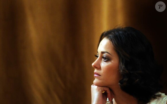 Marion Cotillard sublime sur tapis rouge...