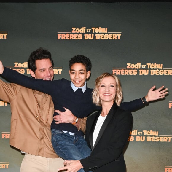 Mika, Yassir Drief et Alexandra Lamy - Avant-première du film "Zodi et Téhu, frères du désert" au cinéma UGC Normandie à Paris, le 29 janvier 2023. © Coadic Guirec/Bestimage