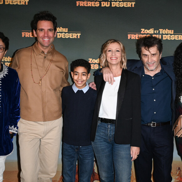 Mika, Yassir Drief, Alexandra Lamy, Eric Barbier et Nadia Benzakour - Avant-première du film "Zodi et Téhu, frères du désert" au cinéma UGC Normandie à Paris, le 29 janvier 2023. © Coadic Guirec/Bestimage