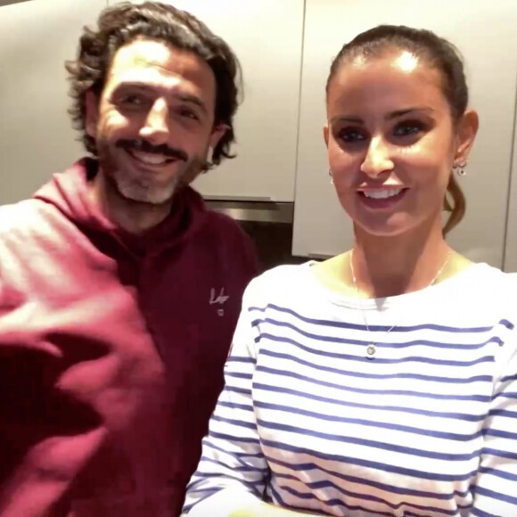 Malika Ménard présente son compagnon, Christophe, dans l'émission "Tous en cuisine" sur M6. Le 29 décembre 2020.