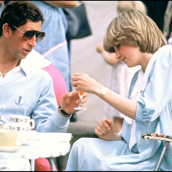 Lady Diana et le prince Charles à Windsor