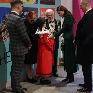 Catherine (Kate) Middleton, princesse de Galles, au complexe de marché Kirkgate sur Vicar Lane à Leeds, West Yorkshire, Royaume Uni, le 31 janvier 2023, où elle rencontre des vendeurs et des membres du public pour le lancement de la campagne Shaping Us qui sensibilise à l'importance unique de la petite enfance. 