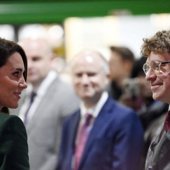 Catherine (Kate) Middleton, princesse de Galles, arrive au complexe de marché Kirkgate sur Vicar Lane à Leeds, West Yorkshire, Royaume Uni, le 31 janvier 2023, où elle rencontre des vendeurs et des membres du public pour le lancement de la campagne Shaping Us qui sensibilise à l'importance unique de la petite enfance. 