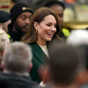 Catherine (Kate) Middleton, princesse de Galles, au complexe de marché Kirkgate sur Vicar Lane à Leeds, West Yorkshire, Royaume Uni, le 31 janvier 2023, où elle rencontre des vendeurs et des membres du public pour le lancement de la campagne Shaping Us qui sensibilise à l'importance unique de la petite enfance. 