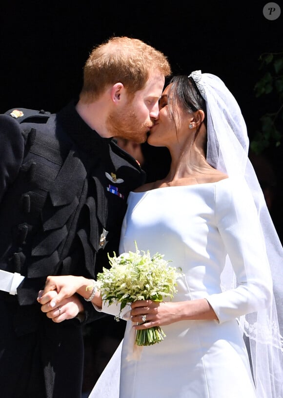 Le prince Harry et Meghan Markle à la sortie de chapelle St. George au château de Windsor - Cérémonie de mariage du prince Harry et de Meghan Markle en la chapelle Saint-George au château de Windsor, Royaume Uni, le 19 mai 2018. 