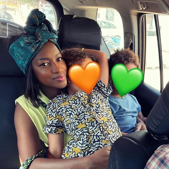 Vincent Cerutti et Hapsatou Sy avec leurs enfants