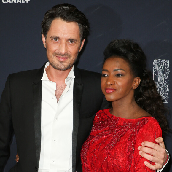 Vincent Cerutti et sa compagne Hapsatou Sy lors du photocall lors de la 45ème cérémonie des César à la salle Pleyel à Paris © Dominique Jacovides / Olivier Borde / Bestimage