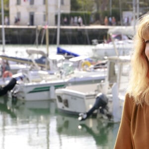 Gwendoline Hamon au photocall de "Maman ne me laisse pas m'endormir" lors de la 24ème édition du Festival de la Fiction TV de la Rochelle, le 15 septembre 2022. © Christophe Aubert via Bestimage 