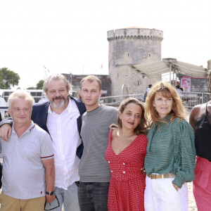 Soren Prévost, Alexandre Varga, Dominique Pinon, Vincent Jouan, Luca Malinnowski, Emmanuelle Bougerol, Gwendoline Hamon, Jessy Ugolin, Fanny Ami de CASSANDRE Le festival de fiction TV de La Rochelle vendredi 16 septembre 2022. © Christophe Aubert via Bestimage