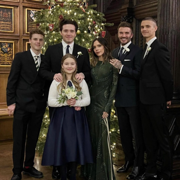 David Beckham, Victoria Beckham et leurs quatre enfants Cruz, Brooklyn, Harper et Romeo. Décembre 2021.
