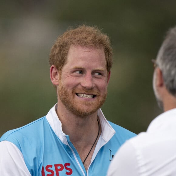 Le prince Harry, duc de Sussex, et son équipe remportent la Coupe du tournoi de polo "Sentebale ISPS Handa Polo Cup" à Carbondale (Colorado), le 25 août 2022.