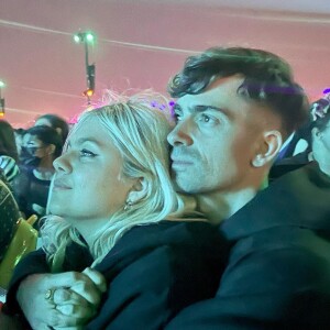 Louane avec son compagnon Florian Rossi au festival de Coachella