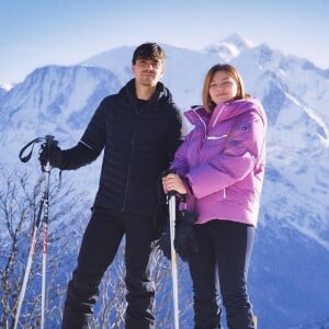 Louane et Florian Rossi en vacances à la montagne. Le 7 janvier 2023.