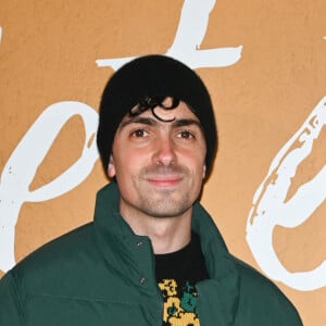 Florian Rossi et sa compagne Louane Emera - Avant-première du film "Cet été-là" au cinéma Pathé Wepler à Paris, le 3 janvier 2022. © Coadic Guirec/Bestimage