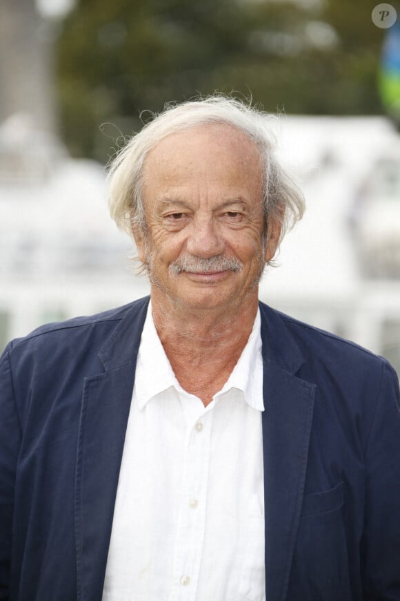 Patrick Chesnais de "Mon ange" - Photocall lors du Festival de la Fiction de La Rochelle. Le 18 septembre 2021 © Christophe Aubert via Bestimage