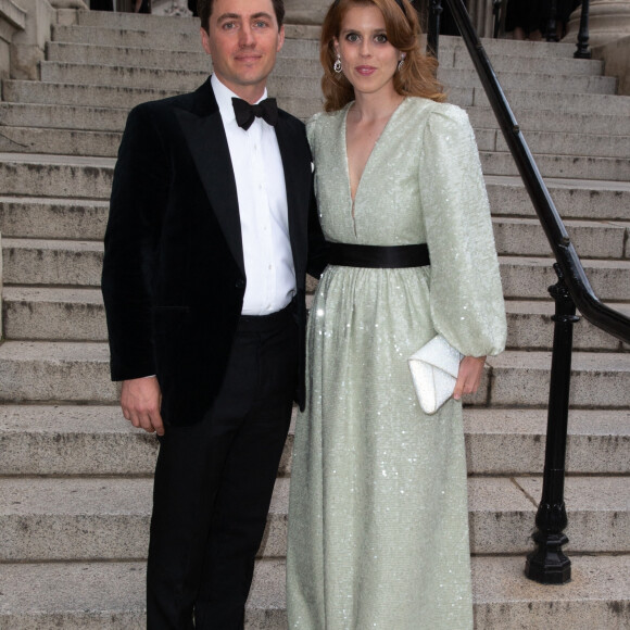 La princesse Beatrice d'York et son mari Edoardo Mapelli Mozzi - Arrivées à la soirée "The Alchemist's Feast" à la National Gallery à Londres. Le 23 juin 2022