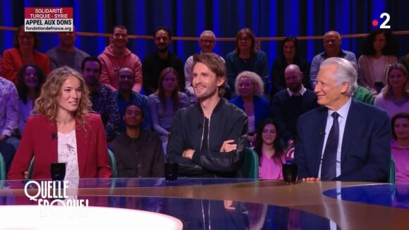 Elodie Fontan et Philippe Lacheau questionnés sur leur couple dans "Quelle époque!" sur France 2.