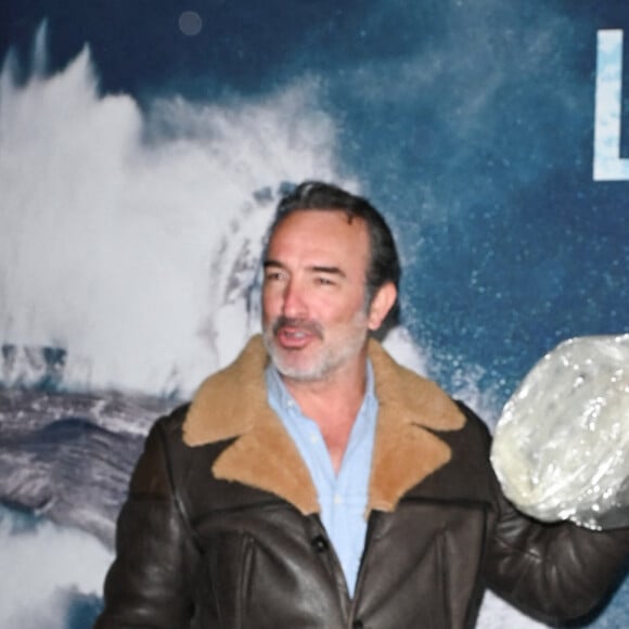 Jean Dujardin à la première du film "Les gardiennes de la planète" au cinéma Pathé Wepler à Paris, France, le 12 février 2023. © Coadic Guirec/Bestimage 