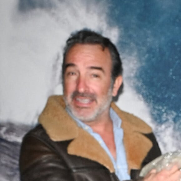 Jean Dujardin à la première du film "Les gardiennes de la planète" au cinéma Pathé Wepler à Paris, France, le 12 février 2023. © Coadic Guirec/Bestimage 