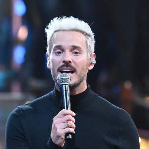 M. Pokora - Les personnalités se mobilisent lors de la 36ème édition du Téléthon sur le plateau de France 2, avec pour parrain K.Adams. © Coadic Guirec / Bestimage