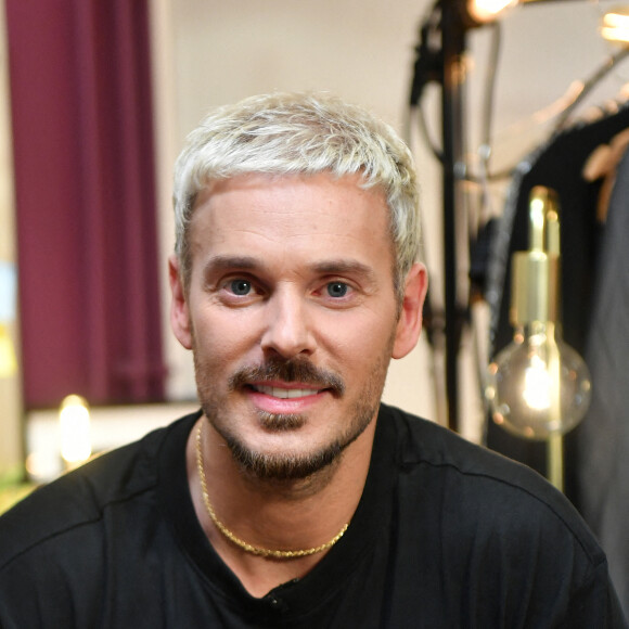 Exclusif - M. Pokora (Matt Pokora) - Backstage - Enregistrement de l'émission "La fête de la Chanson française" à Paris, diffusée le 29 novembre sur France 2. Le 7 novembre 2022 © Cyril Moreau-Veeren / Bestimage