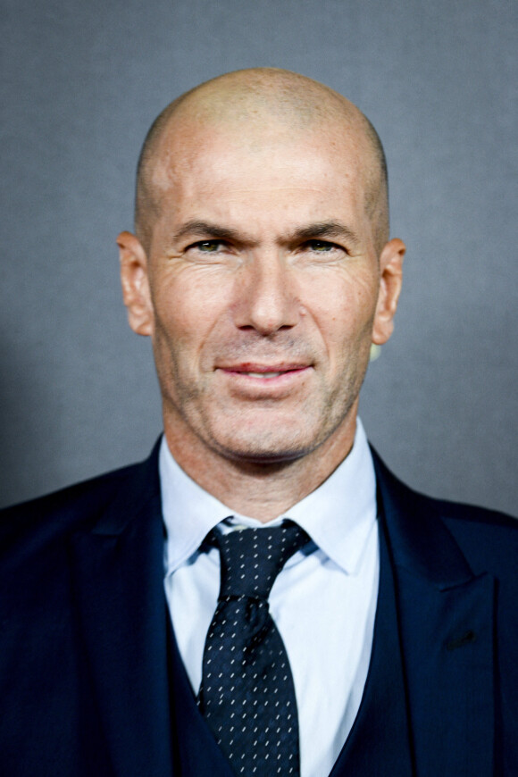 Zinedine Zidane - Photocall de la 66ème cérémonie du Ballon d'Or au Théâtre du Chatelet à Paris le 17 octobre 2022.