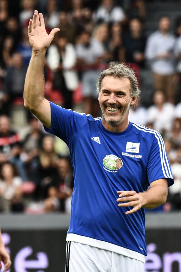 Info - Laurent Blanc devient le nouvel entraineur de l'Olympique Lyonnais - Laurent Blanc - Les champions du monde de 98 ont défié les rugbymen du Stade toulousain lors d'une rencontre caritative pour l'association de Pascal Olmeta "Un sourire, un espoir pour la vie" sur la pelouse du stade Ernest Wallon à Toulouse, France, le 10 juillet 2017. © Agence/Bestimage