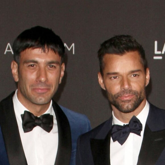 Il a toujours été soutenu par son mari, qu'il connait depuis 2016, et demande désormais réparation. 
Ricky Martin et son mari Jwan Yosef au photocall de la soirée "2019 LACMA Art + Film Gala" au Los Angeles County Museum of Art. Los Angeles, le 2 novembre 2019. 