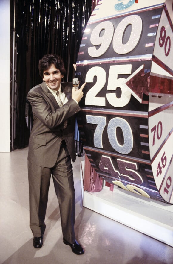 En France, à Paris, Patrick ROY dans l'émission "Le juste Prix" le 2 août 1988.