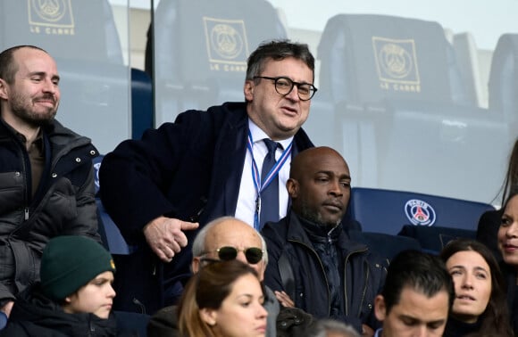 Christian Gavelle dans les tribunes lors du match de Ligue 1 "PSG - Lille (4-3)" au Parc des Princes, le 19 février 2023. 