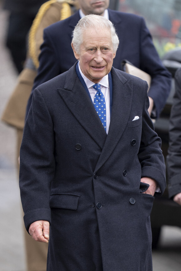Après la publication des mémoires du prince Harry, "Le Suppléant", en janvier dernier, le roi Charles III aurait fait envoyer une lettre d'expulsion au couple.
Le roi Charles III d'Angleterre arrive à l'église du Christ la pierre angulaire lors d'une visite à Milton Keynes le 16 février 2023.