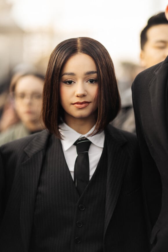 Léna Mahfouf (Léna Situations) arrive au défilé Christian Dior prêt-à-porter automne-hiver lors de la Fashion Week de Paris (PFW). © T. Da Silva / Perusseau / Bestimage 