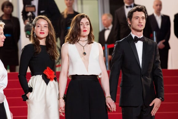 Anaïs Demoustier, Valérie Donzelli, Jérémie Elkaïm - Montée des marches du film "Marguerite & Julien" lors du 68 ème Festival International du Film de Cannes, à Cannes le 19 mai 2015. 