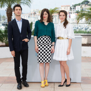 Jérémie Elkaïm, Anaïs Demoustier et Valérie Donzelli - Photocall du film "Marguerite & Julien" lors du 68ème festival international du film de Cannes. Le 19 mai 2015. 