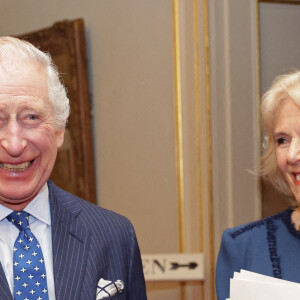 Le roi Charles III et Camilla Parker Bowles organisent une réception pour célébrer le deuxième anniversaire de "The Reading Room"à Clarence House à Londres, le 23 février 2023.