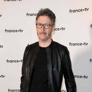 Jean-Luc Lemoine au photocall de la conférence de presse de France 2 au théâtre Marigny à Paris le 18 juin 2019 © Coadic Guirec / Bestimage