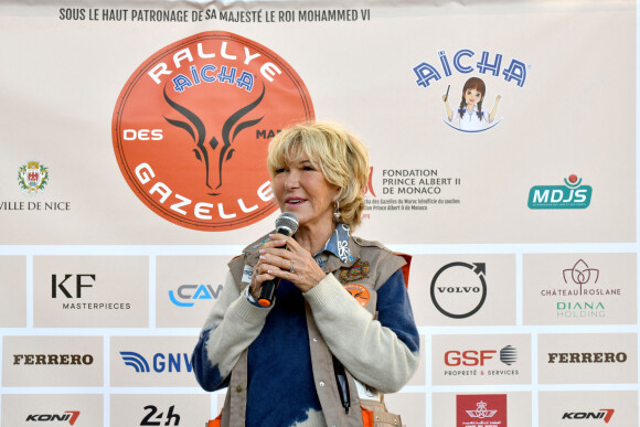 Elle a assuré le spectacle de par sa simple présence.
La princesse Stéphanie de Monaco, accompagnée de Dominique Serra, fondatrice et organisatrice du rallye, mais aussi de la ministre de l'économie et des finances du Maroc Nadia Fettah Alaoui et du parrain de coeurde la course, Jean Marc Généreux, a donné le départ de la 32ème édition du Rallye des Gazelles "Rallye Aïcha des e-gazelles" sur la place du palais princier à Monaco, avant le départ de l'ensemble des équipages à Nice. © Bruno Bebert/Bestimage