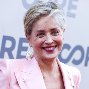 Sharon Stone au photocall de la soirée Core Gala à Los Angeles le 10 juin 2022. 