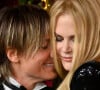 Nicole Kidman et Keith Urban étaient très amoureux sur le tapis rouge des Oscars ce dimanche.
Nicole Kidman et Keith Urban - Les couples ont déferlé sur les Oscars ce dimanche !
