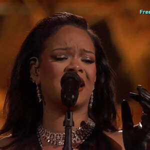 La chanteuse était nommée pour Lift Me Up et a été très soutenue par son compagnon.
Rihanna à la 95ème édition de la cérémonie des Oscars à Los Angeles, le 12 mars 2023. 