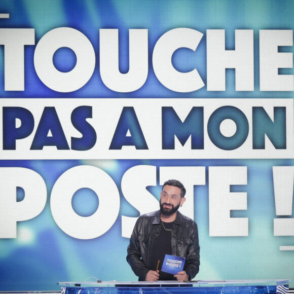 L'animateur de C8 a révélé qu'elle est actuellement "en tournage pour une nouvelle émission sur C8".
Exclusif - Cyril Hanouna - Sur le plateau de l'émission TPMP (Touche Pas à Mon Poste) présentée en direct par C.Hanouna et diffusée sur C8 à Paris le 7 mars 2023. © Jack Tribeca / Bestimage 