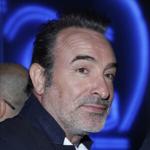 Jean Dujardin a été marié trois fois 
Exclusif - Jean Dujardin - Arrivées à l'avant-première du film "Sur les chemins noirs" au cinema UGC Normandie à Paris le 13 mars 2023. © Denis Guignebourg/ Bestimage 